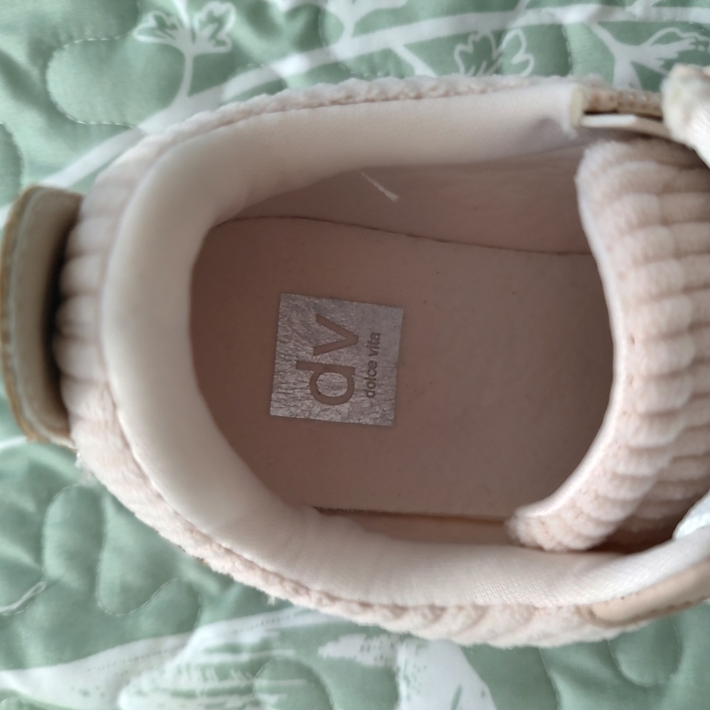 Kids Beige Sneakers - Picture 6 of 6